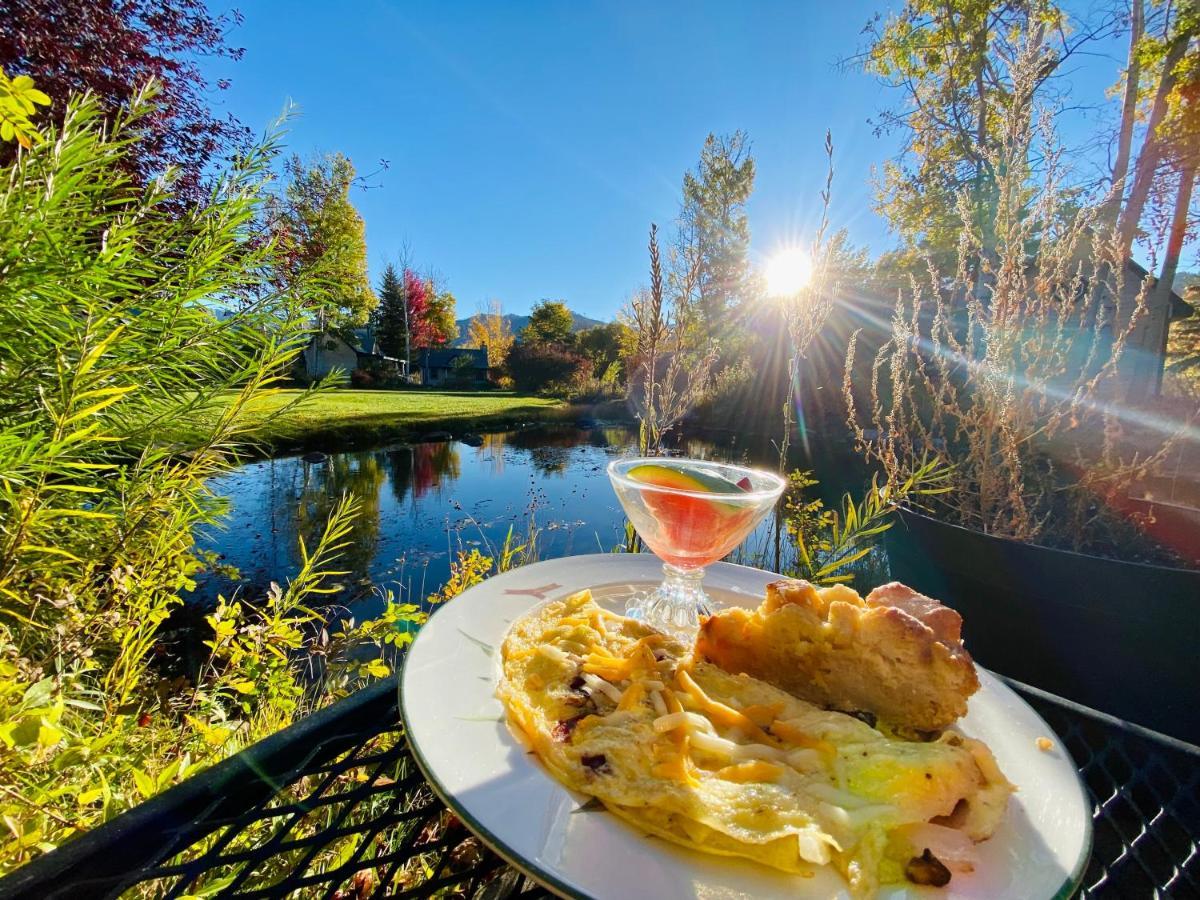 Apple Orchard Inn Hermosa Esterno foto