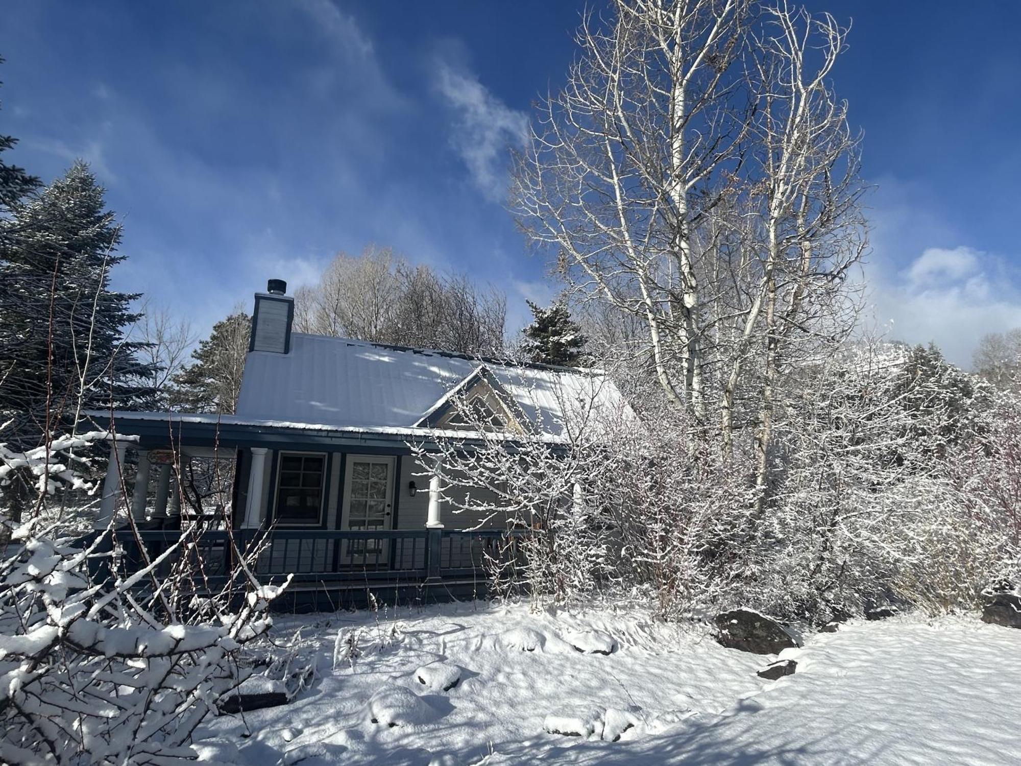 Apple Orchard Inn Hermosa Esterno foto