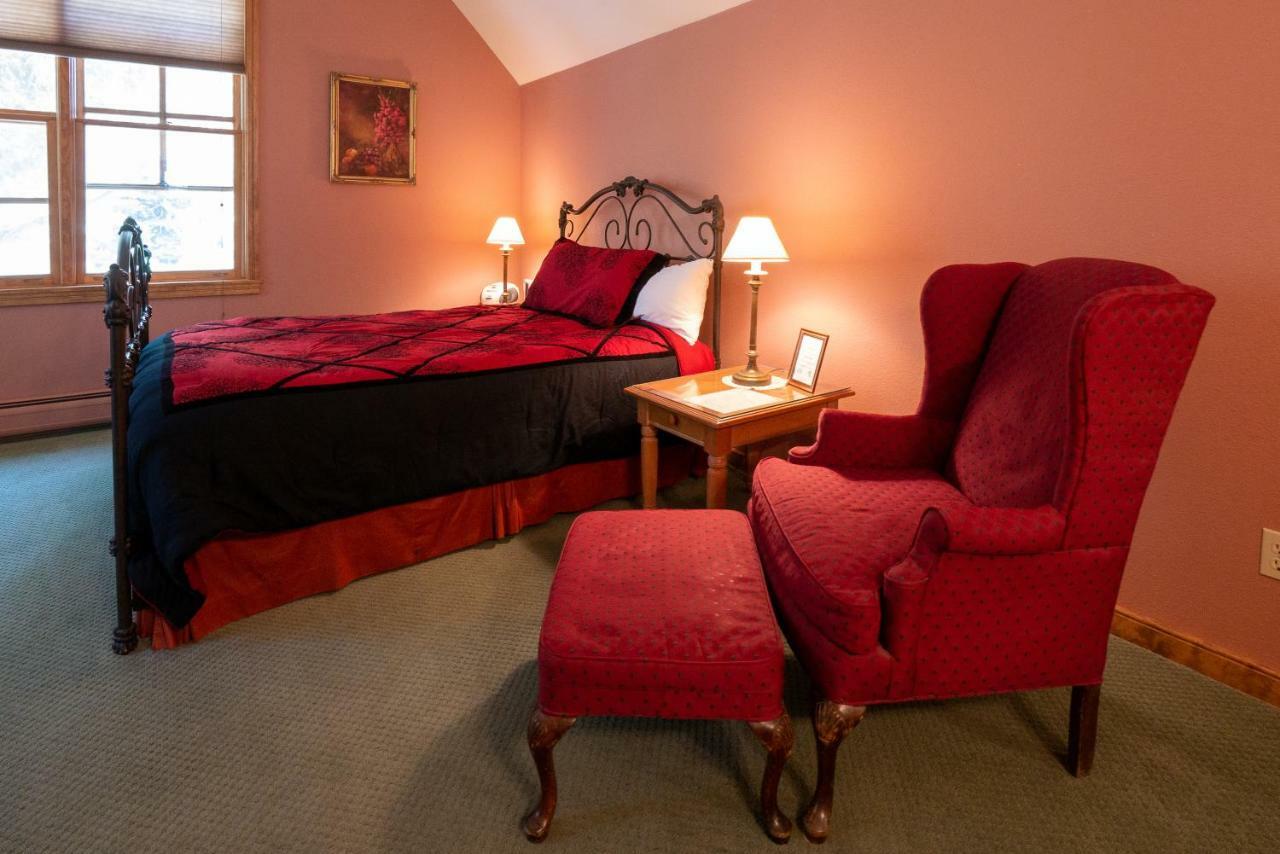 Apple Orchard Inn Hermosa Esterno foto